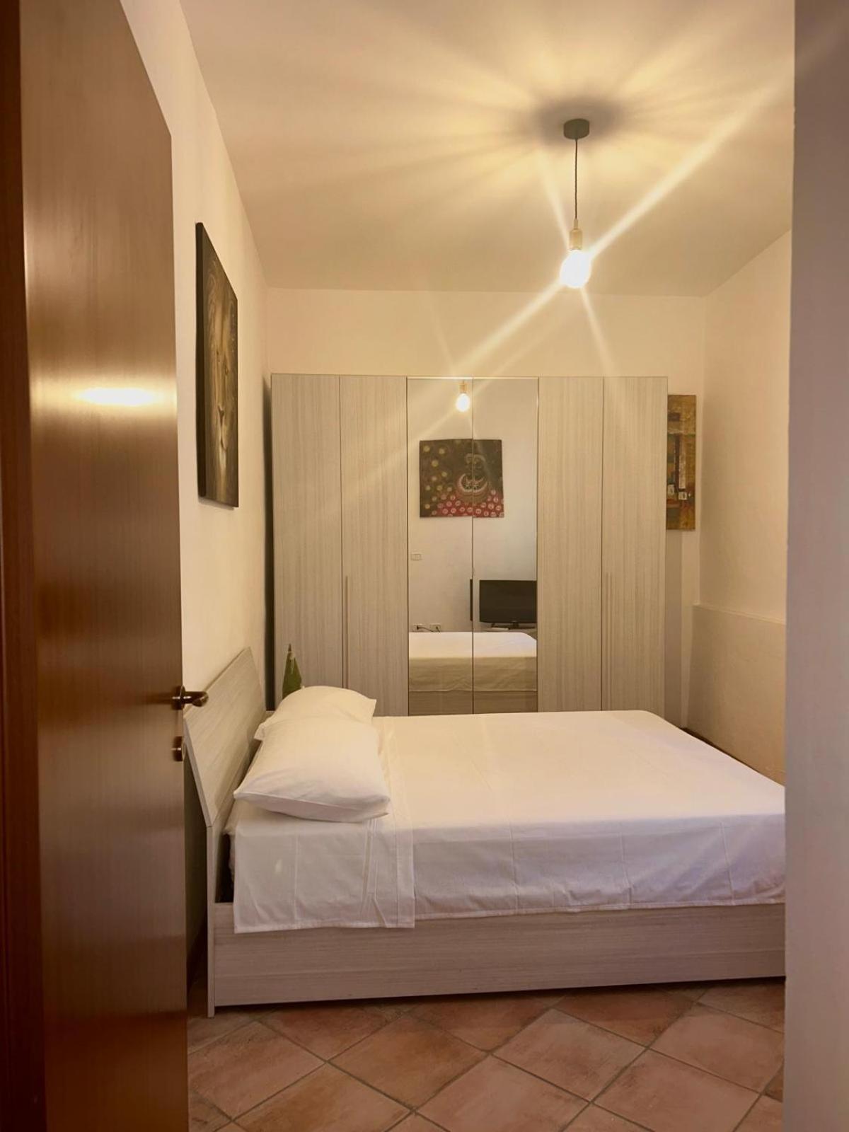 Elisia Apartment Terricciola Екстериор снимка